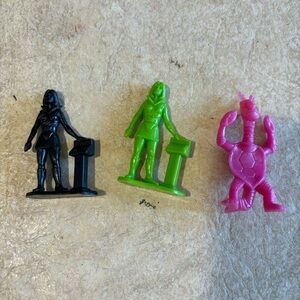 Vintage TIM MEE 1970s Plastic Toys - 3 Figurines total - Sci-Fi Space Theme